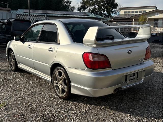 インプレッサ 1.5i キーレス 5MT リアウィング(4枚目)