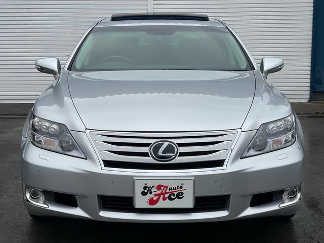 ＬＳ ＬＳ６００ｈＬ　マークレビンソン／サンルーフ／前後ソナー／電動ポール／純正ナビ／バックカメラ／黒革／エアシート／ヒーター／純正アルミ／パワートランク／全席イージークローズ／ＨＩＤ／ＥＴＣ／（2枚目）