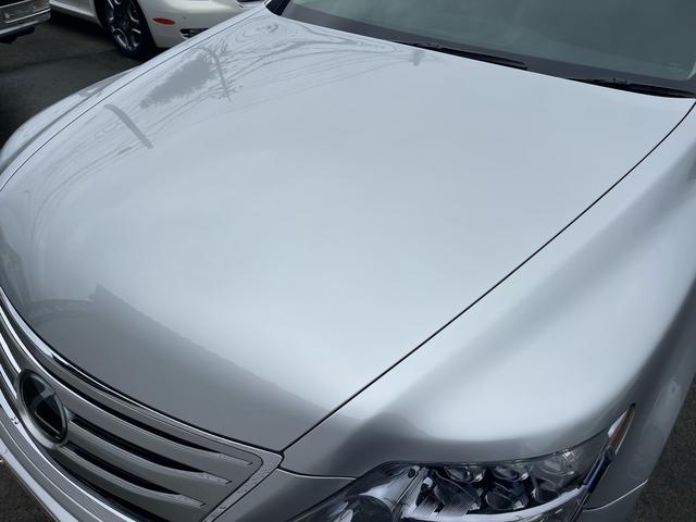 ＬＳ ＬＳ６００ｈＬ　マークレビンソン／サンルーフ／前後ソナー／電動ポール／純正ナビ／バックカメラ／黒革／エアシート／ヒーター／純正アルミ／パワートランク／全席イージークローズ／ＨＩＤ／ＥＴＣ／（52枚目）