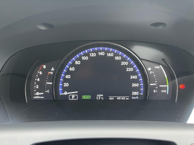 ＬＳ ＬＳ６００ｈＬ　マークレビンソン／サンルーフ／前後ソナー／電動ポール／純正ナビ／バックカメラ／黒革／エアシート／ヒーター／純正アルミ／パワートランク／全席イージークローズ／ＨＩＤ／ＥＴＣ／（72枚目）