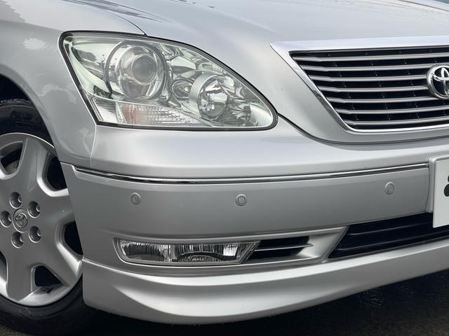 セルシオ C仕様 インテリアセレクション 純正エアロ/前後ソナー/サンルーフ/純正ナビ/バックカメラ/黒革/エアシート/ヒーター/スマートキー/HID/(4枚目)