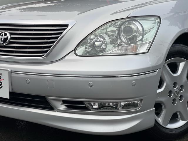 セルシオ C仕様 インテリアセレクション 純正エアロ/前後ソナー/サンルーフ/純正ナビ/バックカメラ/黒革/エアシート/ヒーター/スマートキー/HID/(5枚目)