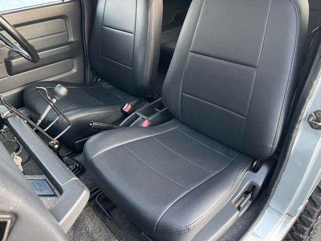 ジムニー ワイルドウインド リビルトエンジン載せ替え/2インチリフトアップ/社外バンパー/社外マフラー/タンクガード/社外16インチ/235/85/16/社外エアクリーナ/(25枚目)