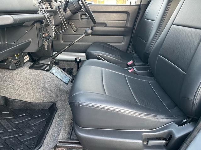 ジムニー ワイルドウインド リビルトエンジン載せ替え/2インチリフトアップ/社外バンパー/社外マフラー/タンクガード/社外16インチ/235/85/16/社外エアクリーナ/(26枚目)