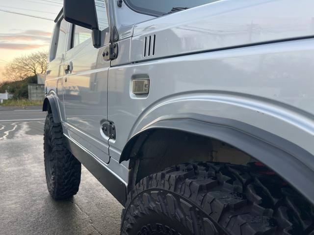 ジムニー ワイルドウインド リビルトエンジン載せ替え/2インチリフトアップ/社外バンパー/社外マフラー/タンクガード/社外16インチ/235/85/16/社外エアクリーナ/(42枚目)