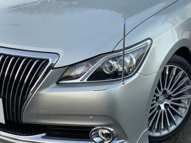 クラウンマジェスタ Ｆバージョン　イデアルエアサス／モデリスタエアロ／３６０°カメラ／前後ソナー／衝突軽減／黒革／エアシート／ヒーター／純正ナビ／純正アルミ／スマートキー／ＥＴＣ／（12枚目）