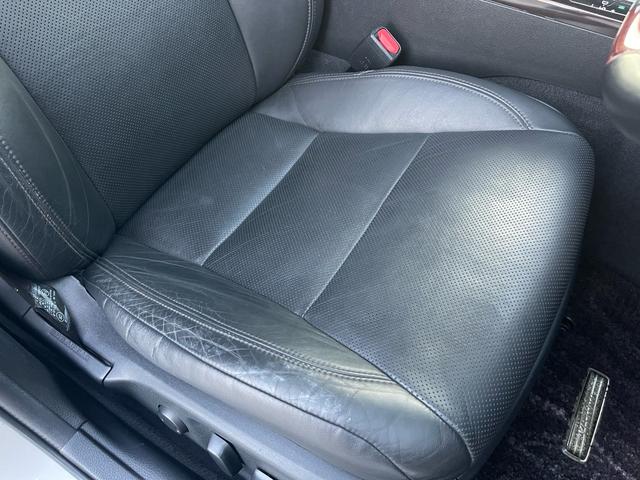 クラウンマジェスタ Ｆバージョン　イデアルエアサス／モデリスタエアロ／３６０°カメラ／前後ソナー／衝突軽減／黒革／エアシート／ヒーター／純正ナビ／純正アルミ／スマートキー／ＥＴＣ／（24枚目）