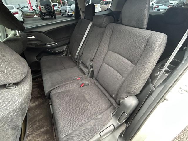 オデッセイ Ｍエアロパッケージ　ユーザー買取車／車検Ｒ８．１１迄／純正ナビ／ＴＶ／バックカメラ／ＴＶキャンセラー／オートエアコン／ＮＯＢＬＥＳＳＥ二本出しマフラー／社外足回り／ＨＩＤヘッドライト／オートライト／純正ＡＷ／ＥＴＣ／（25枚目）