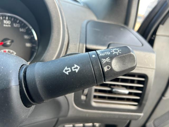 エクストレイル ２０Ｘ　ユーザー買取車／純正ナビ／ＴＶ／Ｂｌｕｅｔｏｏｔｈオーディオ／オートエアコン／オートライト／純正１７インチＡＷ／ＥＴＣ／（10枚目）