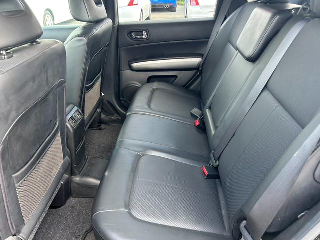 エクストレイル ２０Ｘ　ユーザー買取車／純正ナビ／ＴＶ／Ｂｌｕｅｔｏｏｔｈオーディオ／オートエアコン／オートライト／純正１７インチＡＷ／ＥＴＣ／（22枚目）