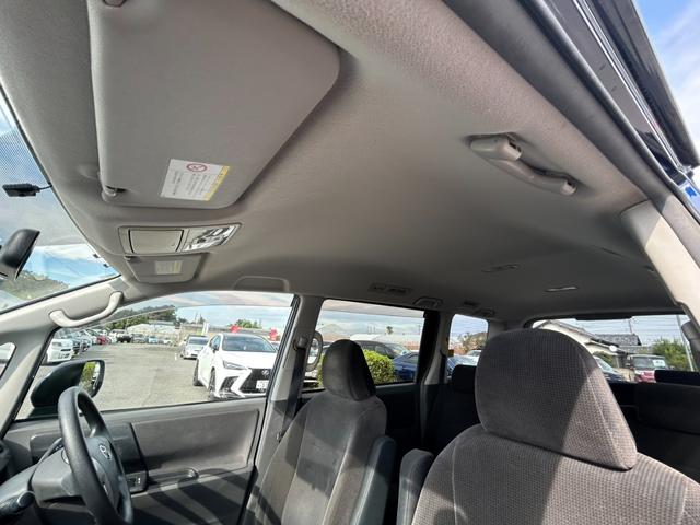 ノア Ｘ　Ｌセレクション　ユーザー買取ワンオーナー車／新品ノーマルタイヤ交換付／車検Ｒ９．４迄／両側パワースライドドア／ナビ／ＴＶ／バックカメラ／エンジンプッシュスタート／電動格納ミラー／オートエアコン／ＥＴＣ／（35枚目）