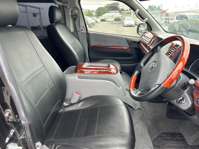 レジアスエースバン ロングスーパーＧＬ　ユーザー買取＆１オーナー車／実走行６０００キロ／新品タイヤ付き／メーカーナビ／フルセグ／バックカメラ／ＥＴＣ／（20枚目）