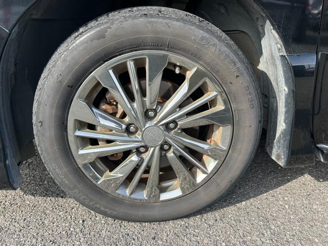 セレナ ライダーブラックラインＳ－ＨＶアドバンスドセーフティ　ユーザー買取車／純正ナビ／フルセグ／Ｂｌｕｅｔｏｏｔｈオーディオ／アラウンドビューカメラ／フリップダウンモニター／両側パワースライドドア／レーンアシスト／コーナーセンサー／ＥＴＣ／（15枚目）