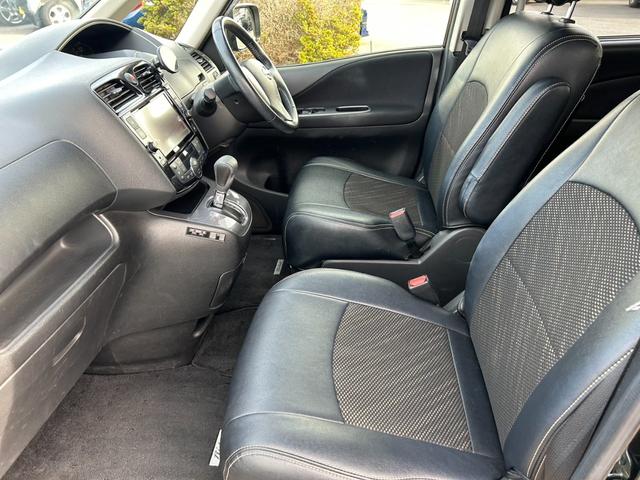 セレナ ライダーブラックラインＳ－ＨＶアドバンスドセーフティ　ユーザー買取車／純正ナビ／フルセグ／Ｂｌｕｅｔｏｏｔｈオーディオ／アラウンドビューカメラ／フリップダウンモニター／両側パワースライドドア／レーンアシスト／コーナーセンサー／ＥＴＣ／（35枚目）