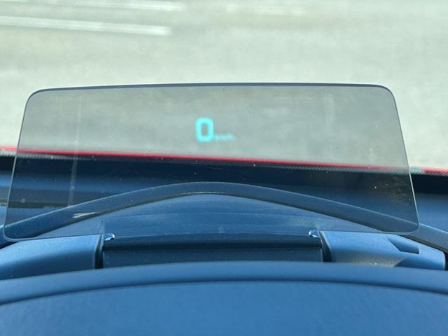 デミオ １３Ｓツーリング　ユーザー買取ワンオーナー車／車検Ｒ９．６迄／走行２万キロ代／セーフティＰＫＧ／純正ナビ／ＴＶ／Ｂｌｕｅｔｏｏｔｈオーディオ／シートヒーター／オートエアコン／ヘッドアップディスプレイ／（17枚目）