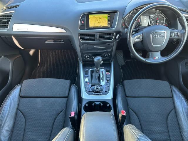 Q5 2.0TFSIクワトロ 4WD/Sライン/ユーザー買取車/車検R9.8迄/天張りたるみ有/純正ナビ/純正19インチAW/ETC/オートライト/オートエアコン/パワーシート/プッシュスタート/オートトランク/(7枚目)
