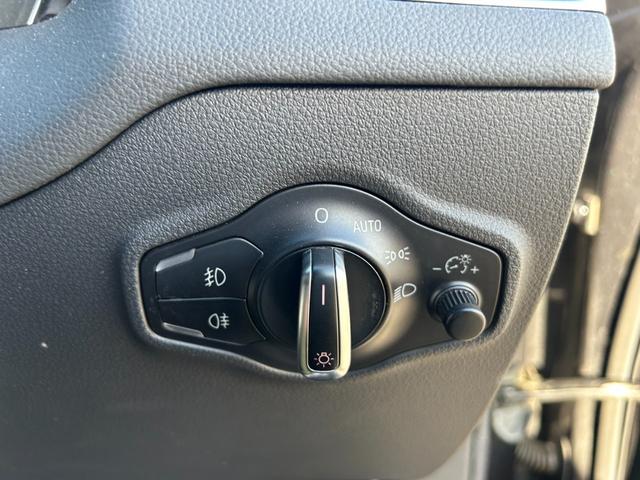 Q5 2.0TFSIクワトロ 4WD/Sライン/ユーザー買取車/車検R9.8迄/天張りたるみ有/純正ナビ/純正19インチAW/ETC/オートライト/オートエアコン/パワーシート/プッシュスタート/オートトランク/(9枚目)