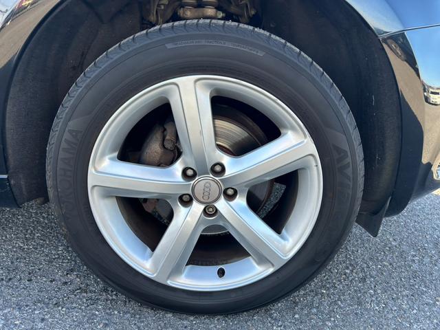 Q5 2.0TFSIクワトロ 4WD/Sライン/ユーザー買取車/車検R9.8迄/天張りたるみ有/純正ナビ/純正19インチAW/ETC/オートライト/オートエアコン/パワーシート/プッシュスタート/オートトランク/(30枚目)