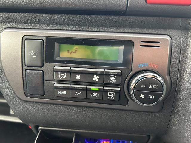 ハイエースバン スーパーGL ダークプライムII ユーザー買取車/ワンオーナー/セーフティセンス/オプション15インチAW/純正ナビ/TV/バックカメラ/クリアランスソナー/レーンアシスト/ETC/100V電源/フロントスポイラー/(21枚目)