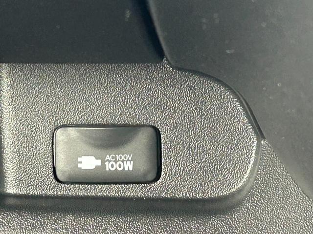 ハイエースバン スーパーGL ダークプライムII ユーザー買取車/ワンオーナー/セーフティセンス/オプション15インチAW/純正ナビ/TV/バックカメラ/クリアランスソナー/レーンアシスト/ETC/100V電源/フロントスポイラー/(23枚目)