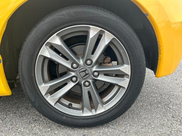 CR-Z αブラックレーベル ユーザー買取車/車検R9.5/純正16インチAW/純正ナビ/バックカメラ/オートエアコン/オートライト/ETC/(30枚目)