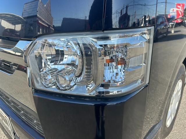 ハイエースバン スーパーGL ダークプライム ユーザー買取車/トヨタ純正パワーリフト/ケンウッドナビ/TV/バックカメラ/Bluetoothオーディオ/オートエアコン/オートライト/エンジンプッシュスタート/ETC/(32枚目)