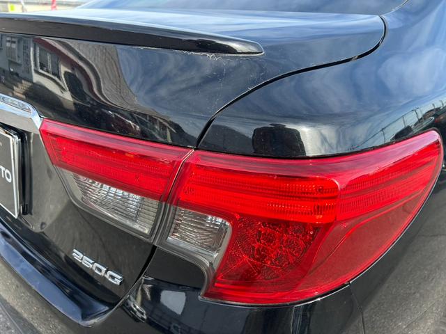 マークＸ ２５０Ｇ　Ｓパッケージ・イエローレーベル　ユーザー買取車／純正ナビ／ＴＶ／バックカメラ／Ｂｌｕｅｔｏｏｔｈオーディオ／エンジンプッシュスタート／オートエアコン／オートライト／純正１８インチＡＷ／パワーシート／（36枚目）