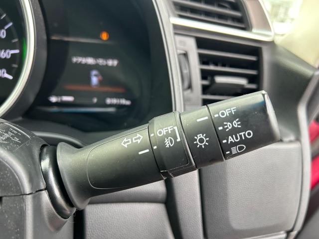 フィットハイブリッド Ｆ　ユーザー買取車／ホンダセンシング／ＬＥＤヘッドライト／オートエアコン／パワーウィンドウ／エンジンプッシュスタート／スマートキー／ＥＴＣ／（14枚目）