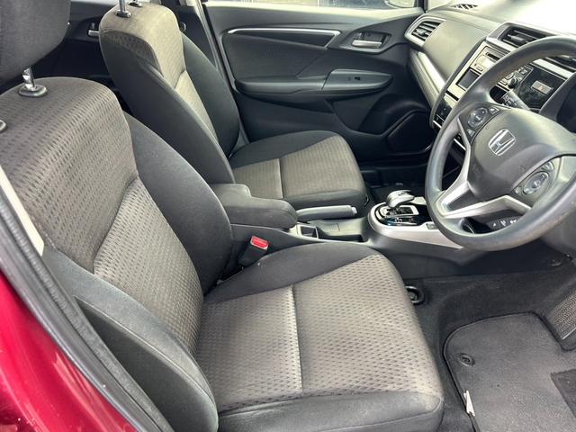 フィットハイブリッド Ｆ　ユーザー買取車／ホンダセンシング／ＬＥＤヘッドライト／オートエアコン／パワーウィンドウ／エンジンプッシュスタート／スマートキー／ＥＴＣ／（20枚目）