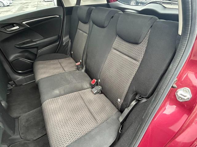 フィットハイブリッド Ｆ　ユーザー買取車／ホンダセンシング／ＬＥＤヘッドライト／オートエアコン／パワーウィンドウ／エンジンプッシュスタート／スマートキー／ＥＴＣ／（26枚目）