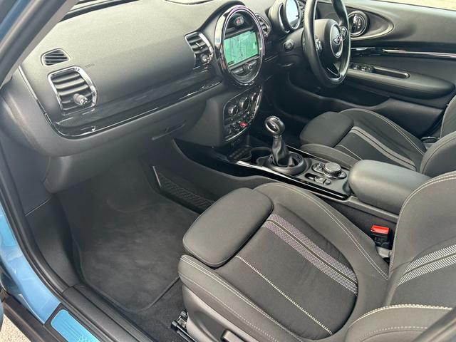 MINI クーパーSD クラブマン ユーザー買取車/車検R9.10迄/Eibachダウンサス/純正ナビ/バックカメラ/Bluetoothオーディオ/ドライブレコーダー/コーナーセンサー/ETC/(32枚目)