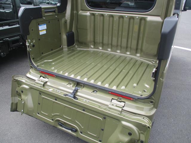 ハイゼットカーゴ デッキバンＧ　届出済未使用車　スマートアシスト　フロアマット　サイドバイザー　選べるカラーパック　４ＷＤ　ＣＶＴ　新車保証（13枚目）