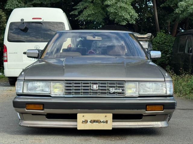 マークII 　当時物Ｒａｙｓ初期ボルくメッシュ　純正５速ＭＴ　ナルディーハンドル　純正タイプリップ　デュアルマフラー　オリジナルペイント　ワンカムエンジン　ワンオフサイドステップ（3枚目）