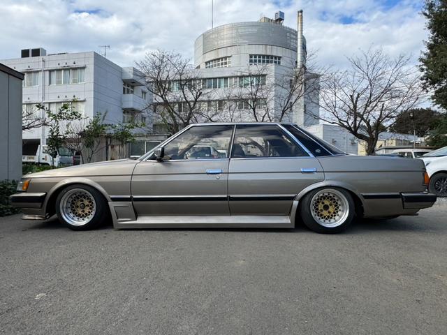 マークII 　当時物Ｒａｙｓ初期ボルくメッシュ　純正５速ＭＴ　ナルディーハンドル　純正タイプリップ　デュアルマフラー　オリジナルペイント　ワンカムエンジン　ワンオフサイドステップ（5枚目）