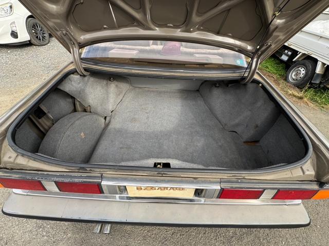 マークII 　当時物Ｒａｙｓ初期ボルくメッシュ　純正５速ＭＴ　ナルディーハンドル　純正タイプリップ　デュアルマフラー　オリジナルペイント　ワンカムエンジン　ワンオフサイドステップ（21枚目）