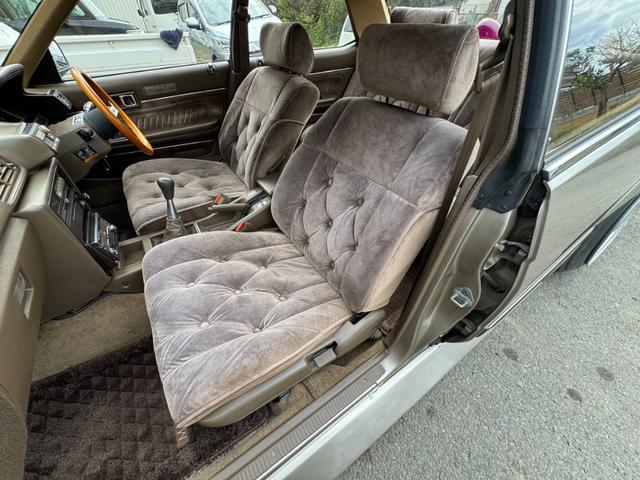 マークII 　当時物Ｒａｙｓ初期ボルくメッシュ　純正５速ＭＴ　ナルディーハンドル　純正タイプリップ　デュアルマフラー　オリジナルペイント　ワンカムエンジン　ワンオフサイドステップ（37枚目）