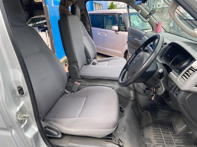 レジアスエースバン DX(12枚目)