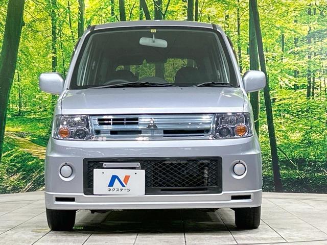 Ｍ　禁煙車　プライバシーガラス　ＣＤ再生　電動格納ミラー　ドアバイザー　衝突安全ボディ　盗難防止システム　トラクションコントロール　パワーウィンドウ　アンチロックブレーキシステム　パワーステアリング(16枚目)