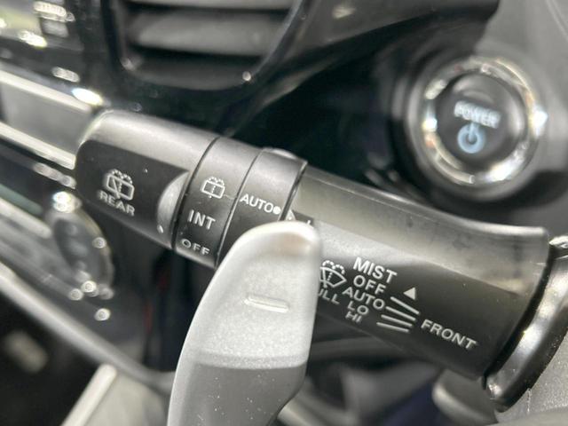 Ｇプレミアムパッケージ　禁煙車　純正ナビ　全周囲カメラ　パワーバックドア　ｅ－アシスト　ＢＳＭ　ＥＴＣ　Ｂｌｕｅｔｏｏｔｈ　パワーシート　ハーフレザー　１００Ｖ電源　車線逸脱警報　コーナーセンサー　パドルシフト(48枚目)