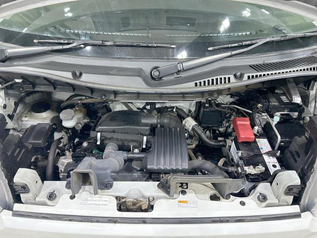 スペーシア ハイブリッドＸ　両側電動スライドドア　純正ナビ　バックカメラ　セーフティサポート　禁煙車　ＬＥＤヘッド　車線逸脱警報　誤発進抑制機能　オートライト　オートエアコン　Ｂｌｕｅｔｏｏｔｈ再生　ＣＤ／ＤＶＤ再生　フルセグ（18枚目）