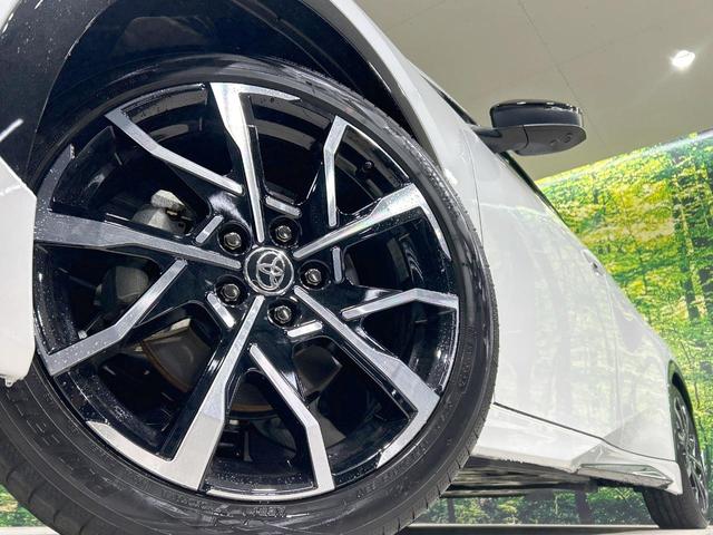 プリウス Ｚ　パノラマルーフ　モデリスタエアロ　純正１２型ナビ　全周囲カメラ　セーフティセンス　レーダークルーズ　ブラインドスポットモニター　デジタルインナーミラー　ステアリングヒーター　ＬＥＤヘッド　ＥＴＣ２．０（13枚目）