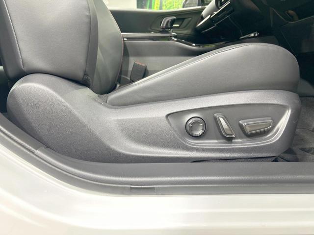 プリウス Ｚ　パノラマルーフ　モデリスタエアロ　純正１２型ナビ　全周囲カメラ　セーフティセンス　レーダークルーズ　ブラインドスポットモニター　デジタルインナーミラー　ステアリングヒーター　ＬＥＤヘッド　ＥＴＣ２．０（41枚目）