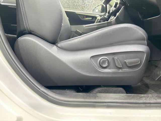 ＲＡＶ４ Ｇ　Ｚパッケージ　４ＷＤ　ＴＲＤエアロ　バックカメラ　セーフティセンス　レーダークルーズ　禁煙車　電動リアゲート　レザーシート　シートヒーター　パワーシート　スマートキー　ＬＥＤヘッド　デジタルインナーミラー（41枚目）