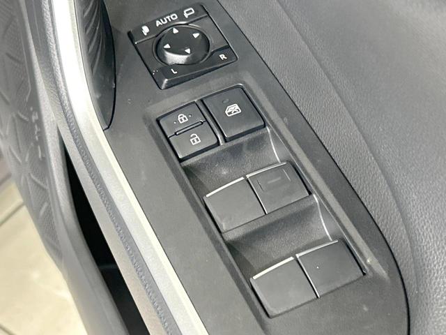 ＲＡＶ４ Ｇ　Ｚパッケージ　４ＷＤ　ＴＲＤエアロ　バックカメラ　セーフティセンス　レーダークルーズ　禁煙車　電動リアゲート　レザーシート　シートヒーター　パワーシート　スマートキー　ＬＥＤヘッド　デジタルインナーミラー（56枚目）
