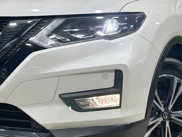 エクストレイル ２０Ｘ　４ＷＤ　純正９型ナビ　全周囲カメラ　エマージェンシーブレーキ　プロパイロット　禁煙車　ＥＴＣ　Ｂｌｕｅｔｏｏｔｈ接続　電動リアゲート　合皮シート　シートヒーター　コーナーセンサー　ＬＥＤヘッド（12枚目）