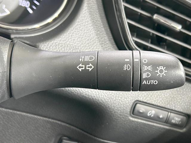 エクストレイル ２０Ｘ　４ＷＤ　純正９型ナビ　全周囲カメラ　エマージェンシーブレーキ　プロパイロット　禁煙車　ＥＴＣ　Ｂｌｕｅｔｏｏｔｈ接続　電動リアゲート　合皮シート　シートヒーター　コーナーセンサー　ＬＥＤヘッド（50枚目）