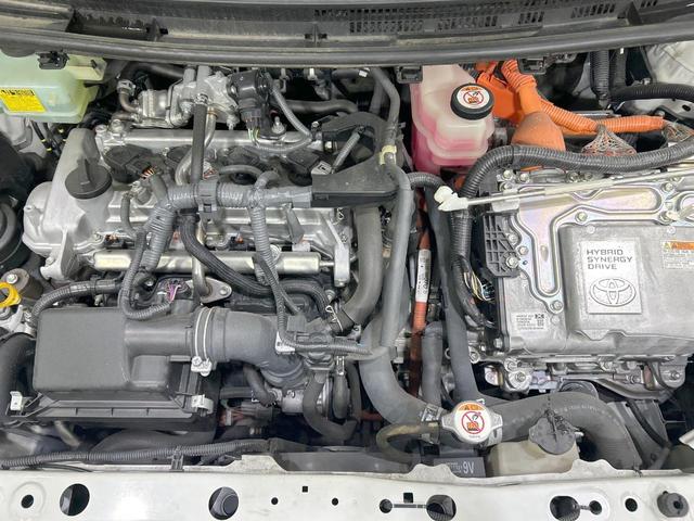 アクア Ｓスタイルブラック　純正ナビ　バックカメラ　セーフティセンス　禁煙車　ＬＥＤヘッド　ＥＴＣ　オートハイビーム　車線逸脱警報　先行車発進お知らせ機能　オートライト　オートエアコン　Ｂｌｕｅｔｏｏｔｈ再生　ＣＤ再生　地デジ（18枚目）