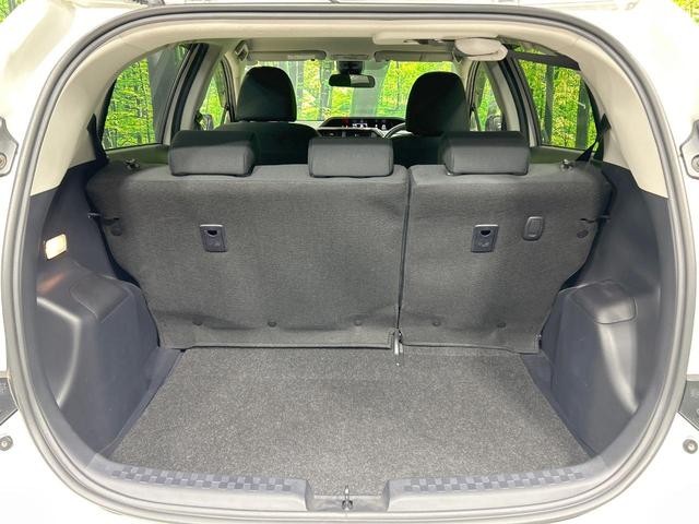アクア Ｓスタイルブラック　純正ナビ　バックカメラ　セーフティセンス　禁煙車　ＬＥＤヘッド　ＥＴＣ　オートハイビーム　車線逸脱警報　先行車発進お知らせ機能　オートライト　オートエアコン　Ｂｌｕｅｔｏｏｔｈ再生　ＣＤ再生　地デジ（40枚目）