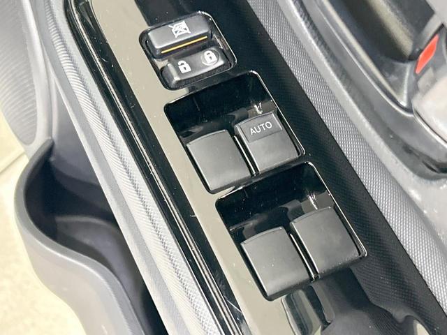 アクア Ｓスタイルブラック　純正ナビ　バックカメラ　セーフティセンス　禁煙車　ＬＥＤヘッド　ＥＴＣ　オートハイビーム　車線逸脱警報　先行車発進お知らせ機能　オートライト　オートエアコン　Ｂｌｕｅｔｏｏｔｈ再生　ＣＤ再生　地デジ（47枚目）