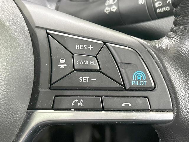 エクストレイル ２０Ｘｉ　ハイブリッド　４ＷＤ　サンルーフ　全周囲カメラ　エマージェンシーブレーキ　プロパイロット　禁煙車　電動リアゲート　スマートキー　ＬＥＤヘッド　ＥＴＣ　オートハイビーム　デジタルインナーミラー　オートエアコン（6枚目）